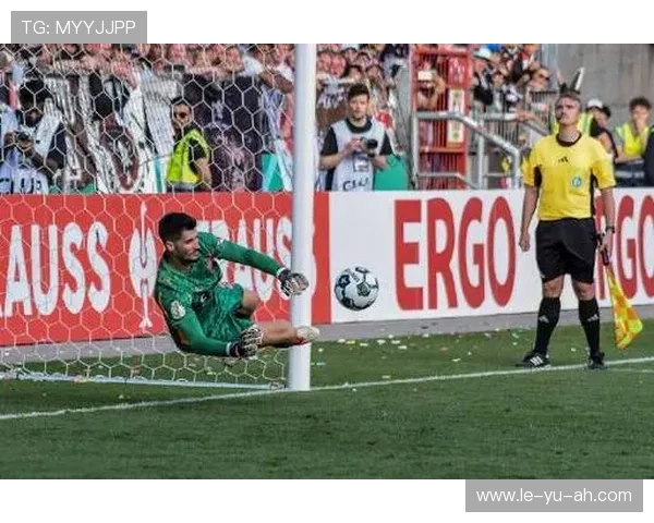 德甲门将扑救表现分析:谁是赛季最佳守护神?