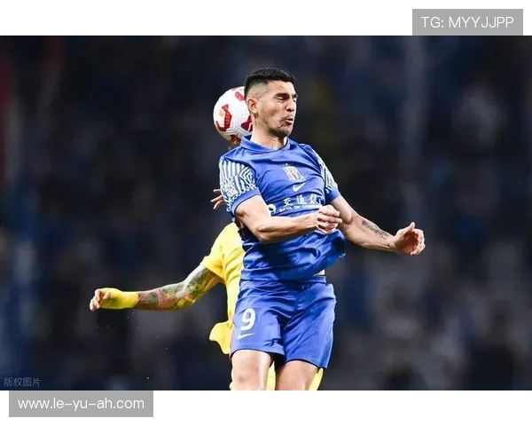 拉莫斯展现稳定表现，关键时刻助力球队稳固防线