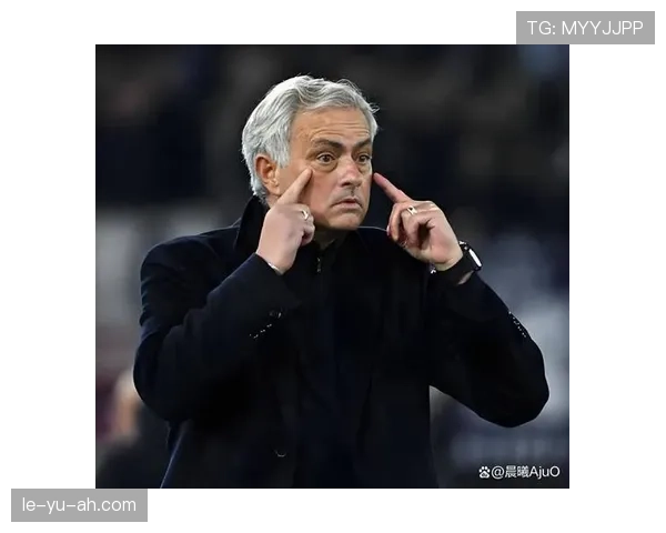 穆里尼奥战术揭秘：防守反击体系如何重塑现代足球格局