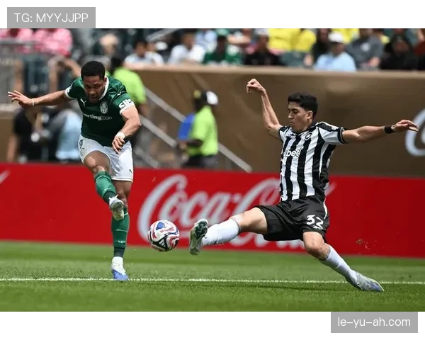 巴西队表现稳健，凭借超强控球能力再次取得胜利